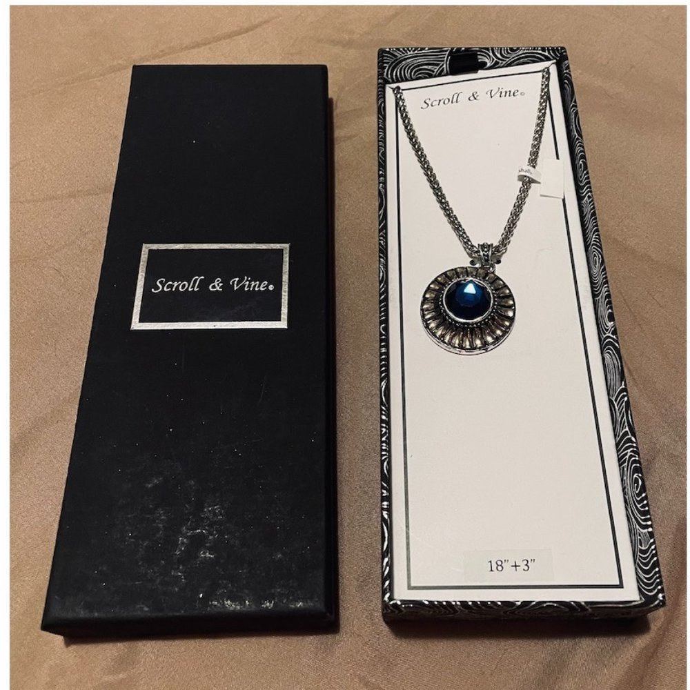 Scroll & Vine Silver Tone Pendant With Blue Stone Necklace